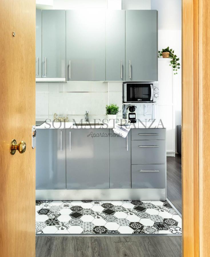 מאלגה Atarazanas Apartment By Sol Maestranza מראה חיצוני תמונה
