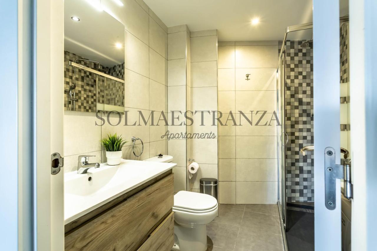 מאלגה Atarazanas Apartment By Sol Maestranza מראה חיצוני תמונה
